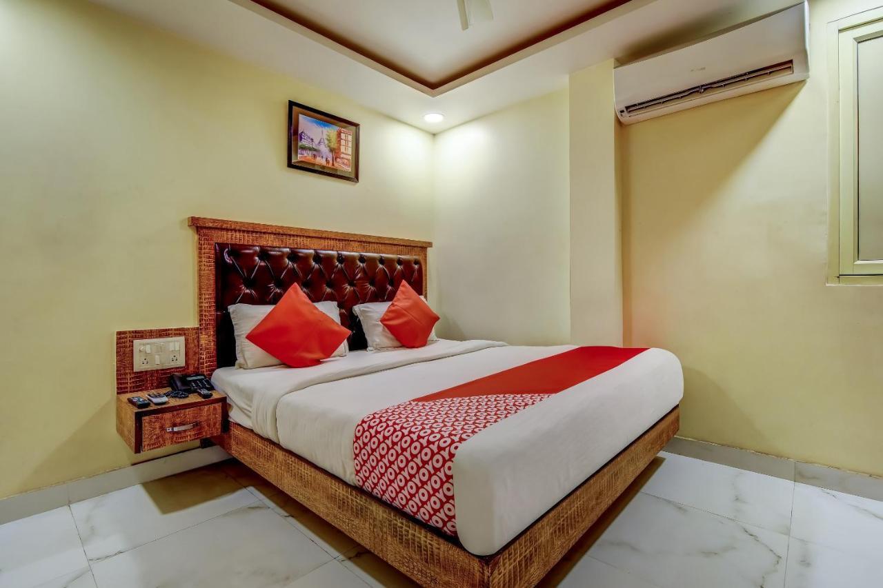 Hotel Sarthak Palace - By Pooja Hospitality Nové Dillí Exteriér fotografie
