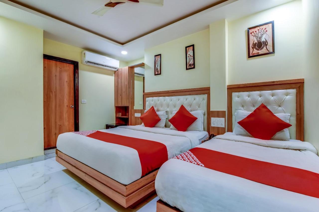 Hotel Sarthak Palace - By Pooja Hospitality Nové Dillí Exteriér fotografie